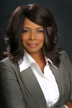 Angeles Echols, CEO / Founder of Educating Young Minds